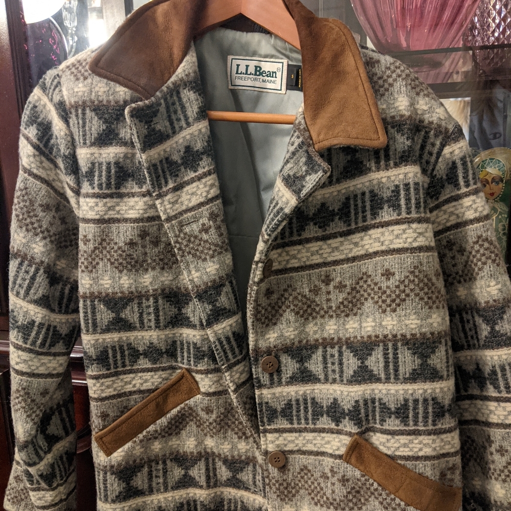 Woman's LLBean Wool Jacket -Small